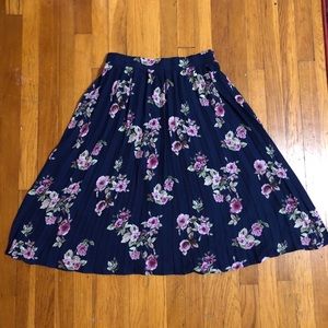 3/$27 Pleated Floral Skirt!
